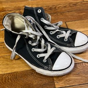 High top black covered